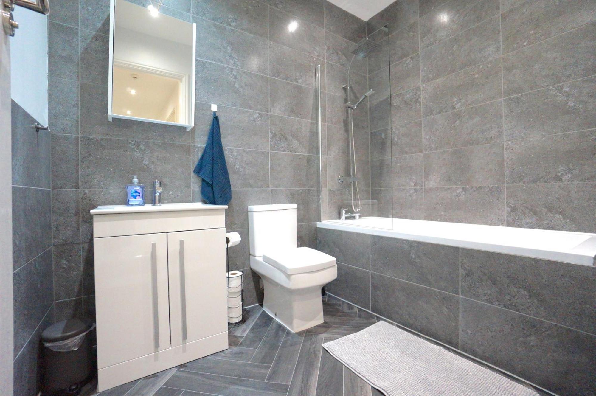 Premium Apartments Thatcham Broadway エクステリア 写真